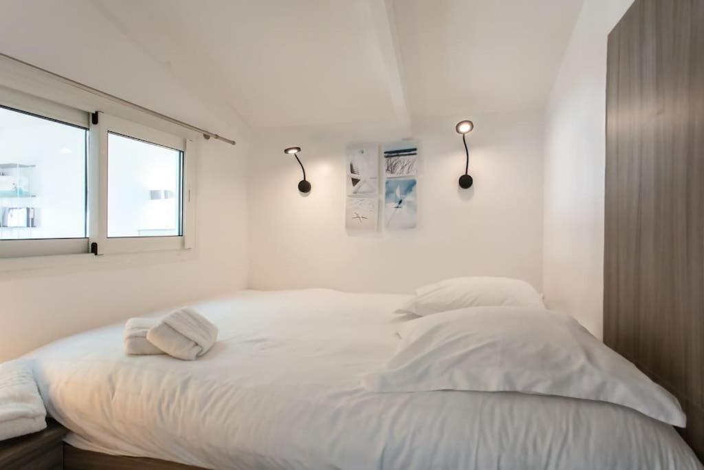 #40 Bright Sea View Suite For 6 2Mins Walk Port & Sea Villefranche-sur-Mer Eksteriør billede