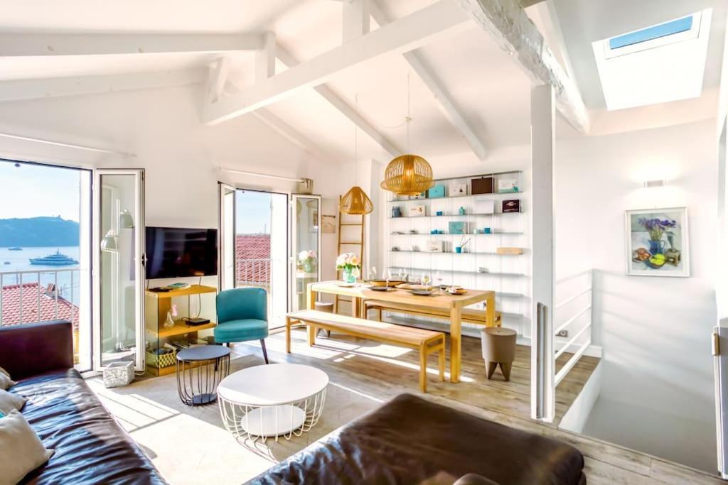#40 Bright Sea View Suite For 6 2Mins Walk Port & Sea Villefranche-sur-Mer Eksteriør billede