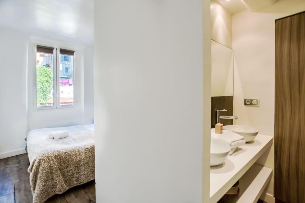#40 Bright Sea View Suite For 6 2Mins Walk Port & Sea Villefranche-sur-Mer Eksteriør billede